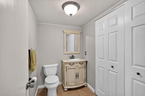 3659 Victoria Drive, West Palm Beach FL - photo 15 of 32
