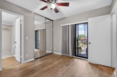 3659 Victoria Drive, West Palm Beach FL - photo 18 of 32