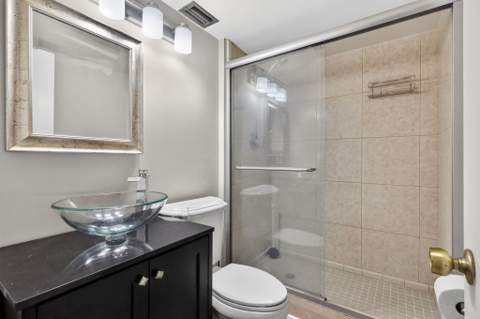 3659 Victoria Drive, West Palm Beach FL - photo 20 of 32