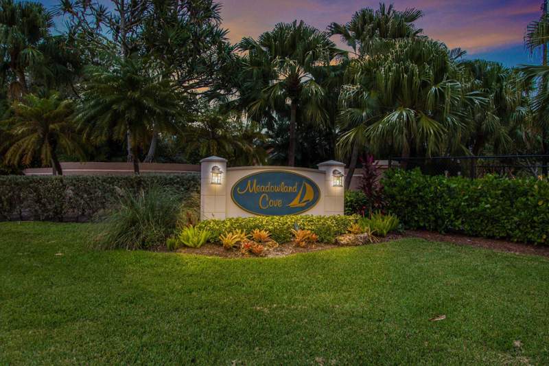 3 bedroom Single Family Residence at 13053 Meadowbreeze Drive, Meadowland Cove Pl 2 Of Wellington, Wellington — photo 2