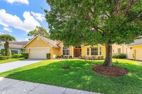 13053 Meadowbreeze Drive, Wellington FL - photo 7 of 76