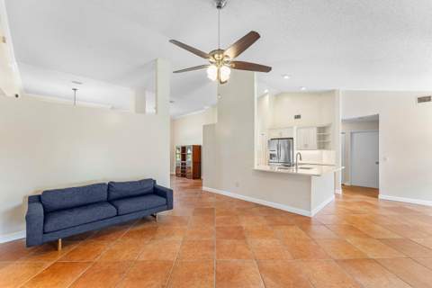 13053 Meadowbreeze Drive, Wellington FL - photo 22 of 76