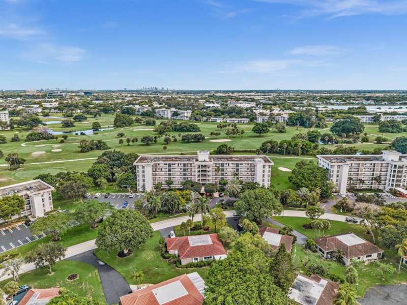 2 bedroom Condominium at 2950 N Palm Aire Drive #607, No 5 Palm-Aire Country Club, Pompano Beach — photo 1