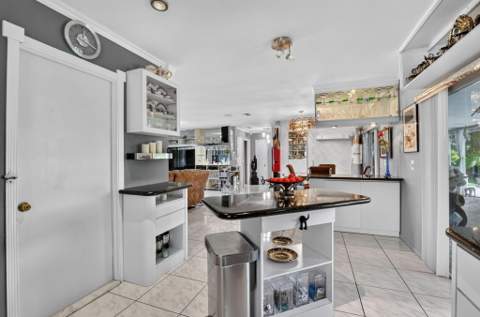 11078 Delta Circle, Boca Raton FL - photo 15 of 43