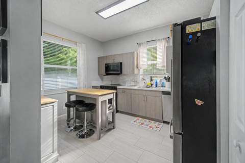 6817 NW 32nd Court, Margate FL - photo 12 of 31