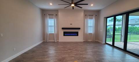 537 SE Crathes Street, Port St. Lucie FL - photo 12 of 58