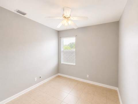 948 SW Jeremko Avenue, Port St. Lucie FL - photo 9 of 11