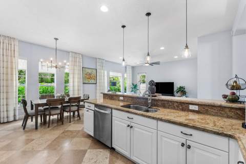 115 Via Poinciana Lane, Boca Raton FL - photo 17 of 48