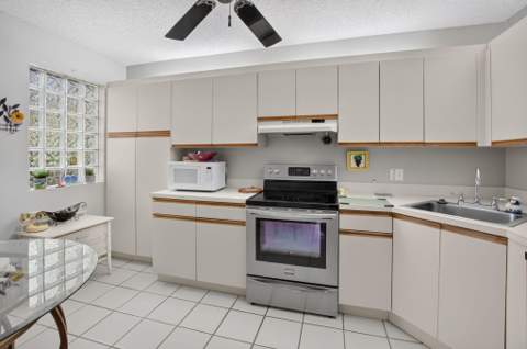 5267 Europa Drive #C, Boynton Beach FL - photo 6 of 54