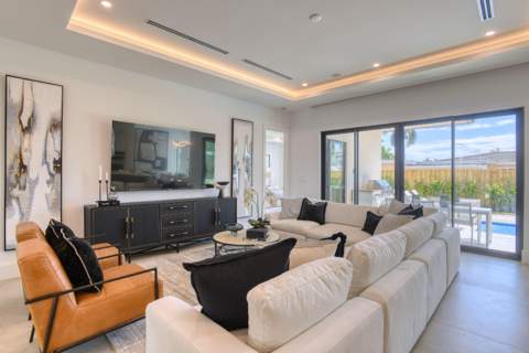 5950 NE 21st Circle, Fort Lauderdale FL - photo 12 of 42
