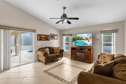 3402 SW Edo Street, Port St. Lucie FL - photo 13 of 43