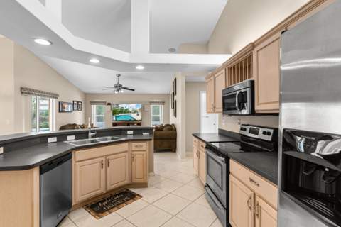 3402 SW Edo Street, Port St. Lucie FL - photo 15 of 43