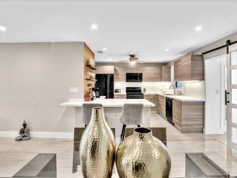 1515 Arthur Street, Hollywood FL - photo 15 of 43