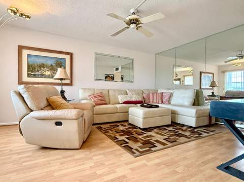 4046 Guildford C, Boca Raton FL - photo 6 of 27