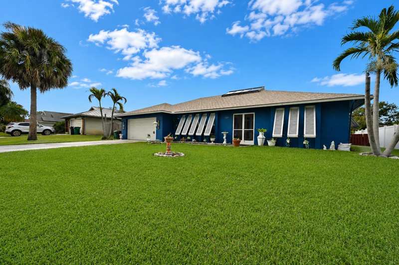 3 bedroom Single Family Residence at 1229 SW Cynthia Street, Port St Lucie Section 4, Port St. Lucie — photo 1