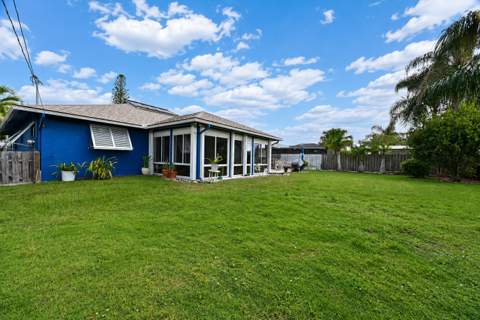 1229 SW Cynthia Street, Port St. Lucie FL - photo 24 of 26