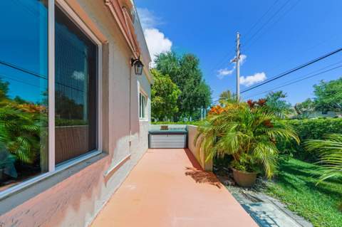 2534 Boundbrook Drive #115, West Palm Beach FL - photo 20 of 21