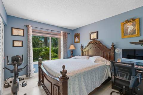 2534 Boundbrook Drive #115, West Palm Beach FL - photo 11 of 21