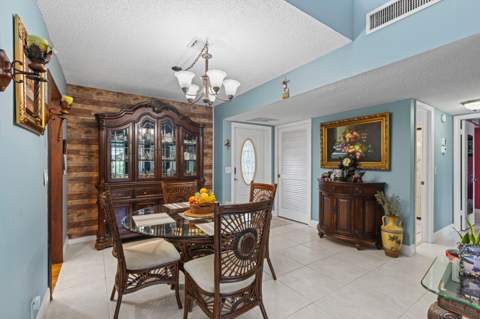 2534 Boundbrook Drive #115, West Palm Beach FL - photo 8 of 21