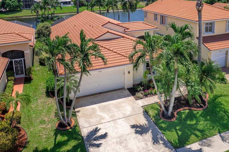3 bedroom Single Family Residence at 5026 Prairie Dunes Village Circle, Winston Trails Par 16, Lake Worth — photo 1