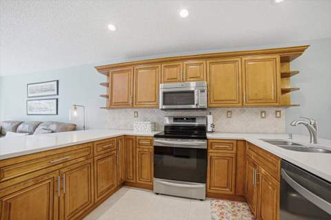 5026 Prairie Dunes Village Circle, Lake Worth FL - photo 11 of 45
