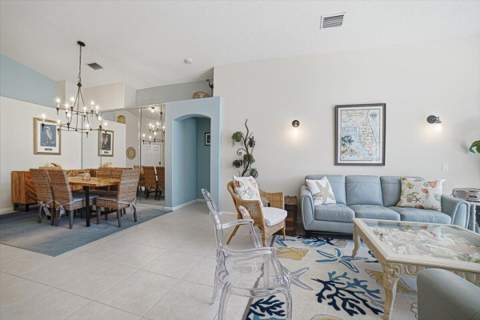 5026 Prairie Dunes Village Circle, Lake Worth FL - photo 8 of 45