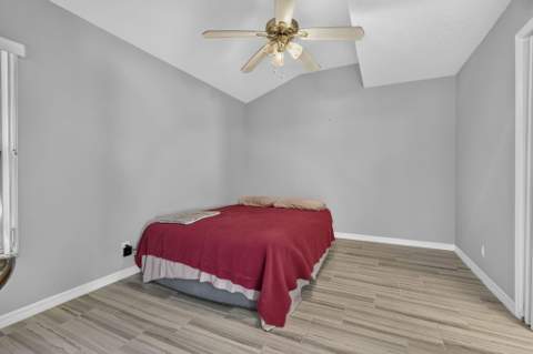 1020 Via Jardin, Riviera Beach FL - photo 24 of 87