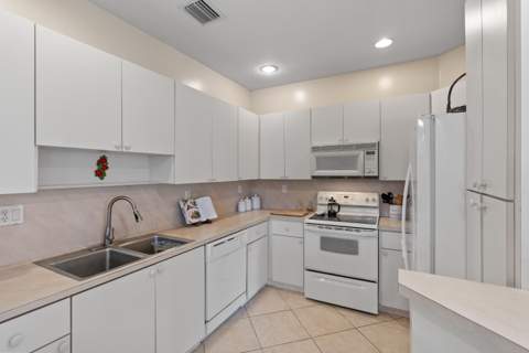2311 SW 125th Avenue, Miramar FL - photo 14 of 59