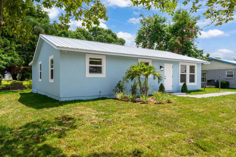 3 bedroom Single Family Residence at 625 NW 14th Street, Glades Park, Belle Glade — photo 3