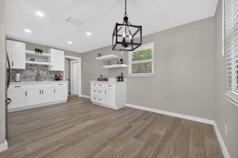 625 NW 14th Street, Belle Glade FL - photo 10 of 30
