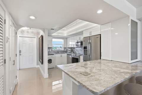 1040 Banyan Road #504C, Boca Raton FL - photo 7 of 36