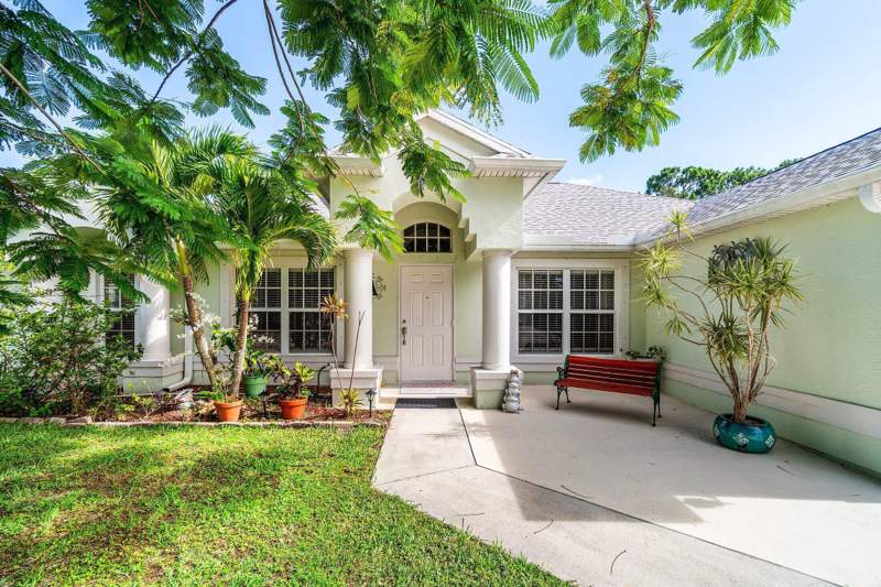 4 bedroom Single Family Residence at 1629 SW Fortune Road, Port St Lucie Section 11, Port St. Lucie — photo 4