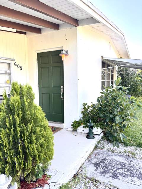 609 S Arnold Avenue, Lantana FL - photo 22 of 25