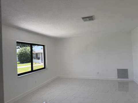 9405 NW 74th, Tamarac FL - photo 22 of 27