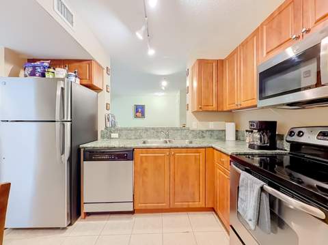 519 E Sheridan Street #4042, Dania Beach FL - photo 18 of 78