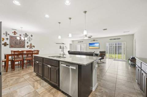 4154 SW Elba Street, Port St. Lucie FL - photo 8 of 33
