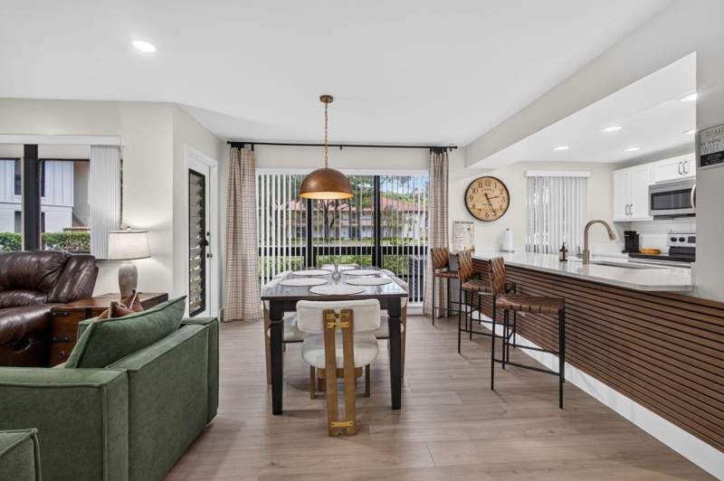 2 bedroom Condominium at 124 Brackenwood Road #124, Golf Villas Condo, Palm Beach Gardens — photo 5