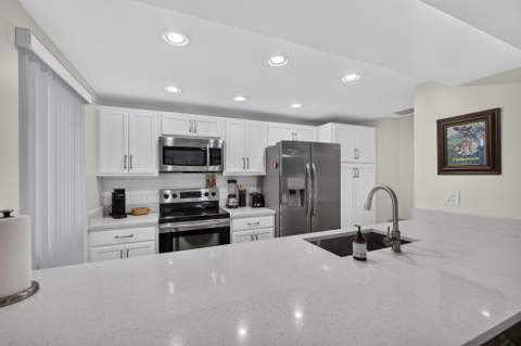 124 Brackenwood Road #124, Palm Beach Gardens FL - photo 16 of 69