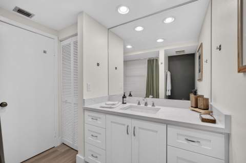 124 Brackenwood Road #124, Palm Beach Gardens FL - photo 22 of 69
