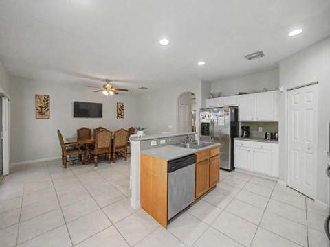 206 Birch Street, Boynton Beach FL - photo 12 of 32