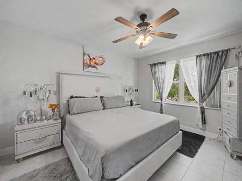 206 Birch Street, Boynton Beach FL - photo 13 of 32