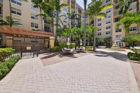 1801 N Flagler Drive #631, West Palm Beach FL - photo 12 of 42