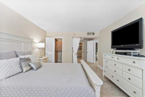 2030 S Ocean Drive #1626, Hallandale Beach FL - photo 22 of 44
