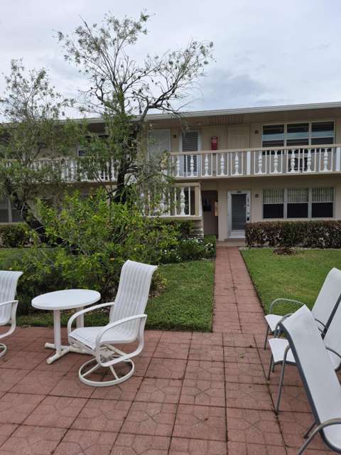 214 Cambridge #I, home for sale in West Palm Beach 33417