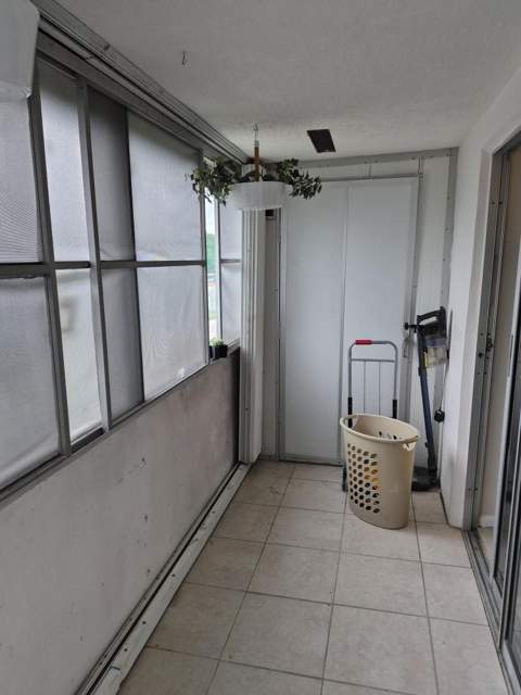 214 Cambridge #I, West Palm Beach FL - photo 9 of 10