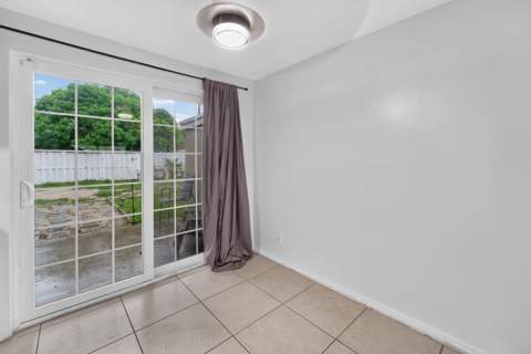 5900 Atlanta Street, Hollywood FL - photo 9 of 27
