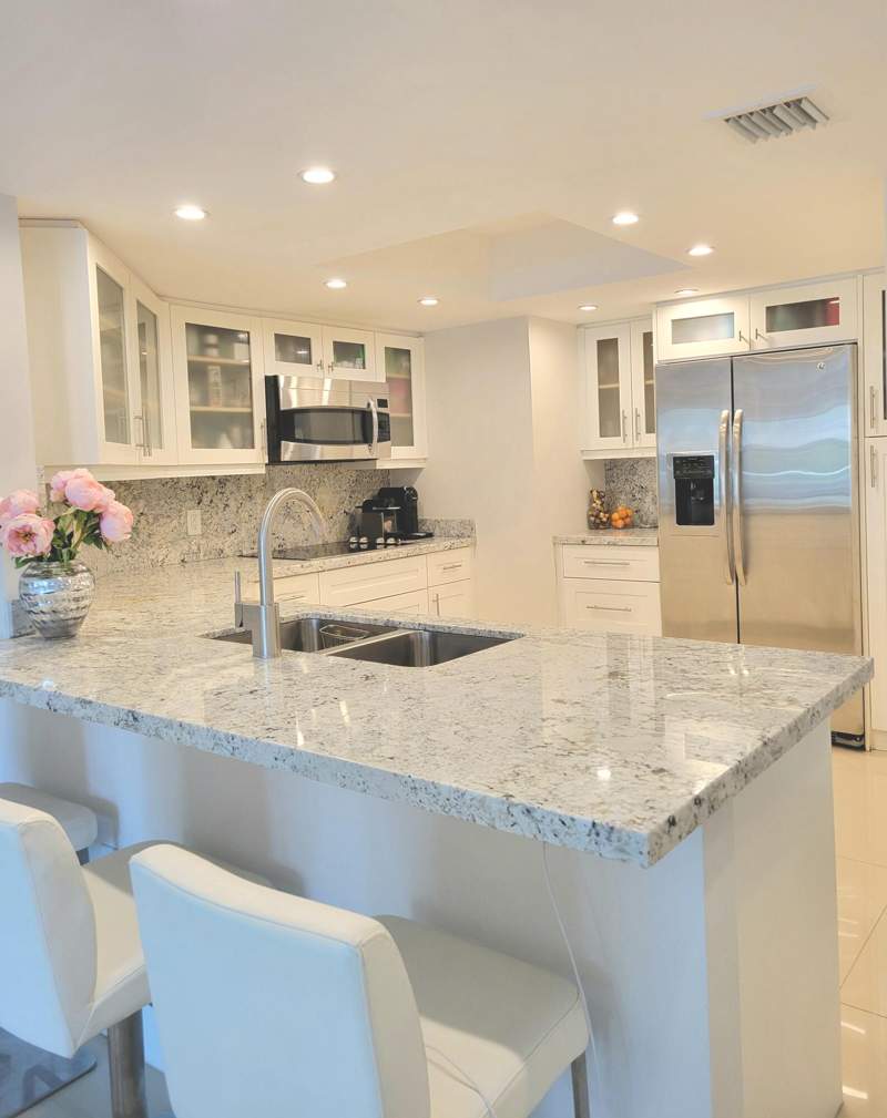 2 bedroom Condominium at 3000 E Sunrise Boulevard #2B, Carlton Tower Condo, Fort Lauderdale — photo 2