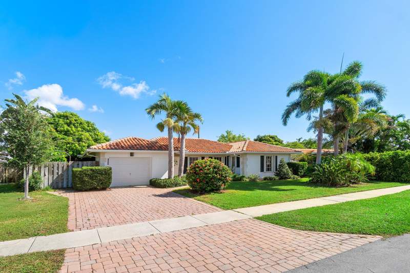 3 bedroom Single Family Residence at 943 SW 5th Street, Boca Raton Square Unit 1, Boca Raton — photo 3