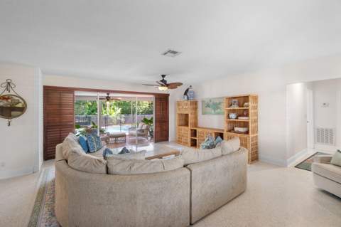 943 SW 5th Street, Boca Raton FL - photo 10 of 42