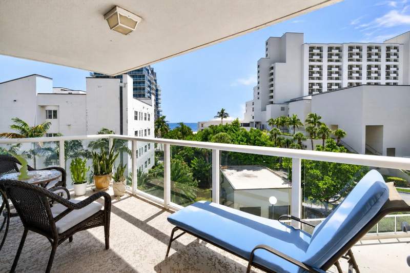 1 bedroom Condominium at 3000 Holiday Drive #502, Maya Marca Condo, Fort Lauderdale — photo 3